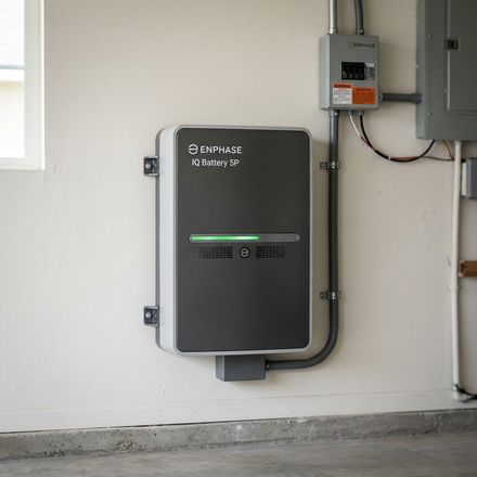 Enphase IQ Battery 5P compact home battery unit product view