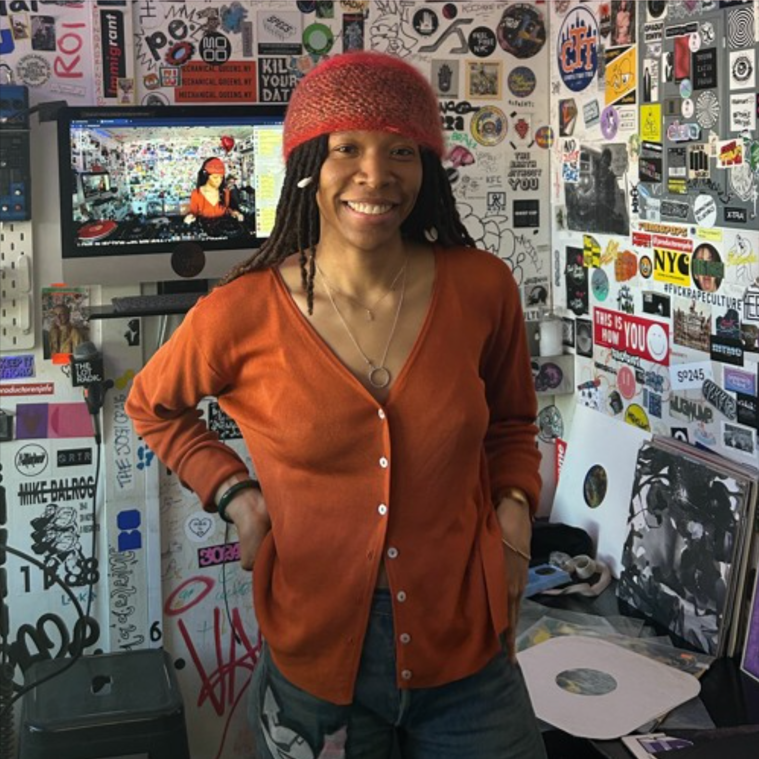 Love Injection with Melissa Lyde - The Lot Radio - February 11, 2023
