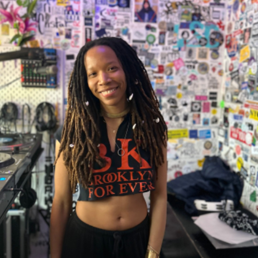 Love Injection with special guest Melissa Lyde - The Lot Radio - April 5 2025