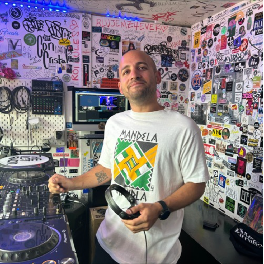 Love Injection with Ricky Gamez - The Lot Radio - May 20 2023