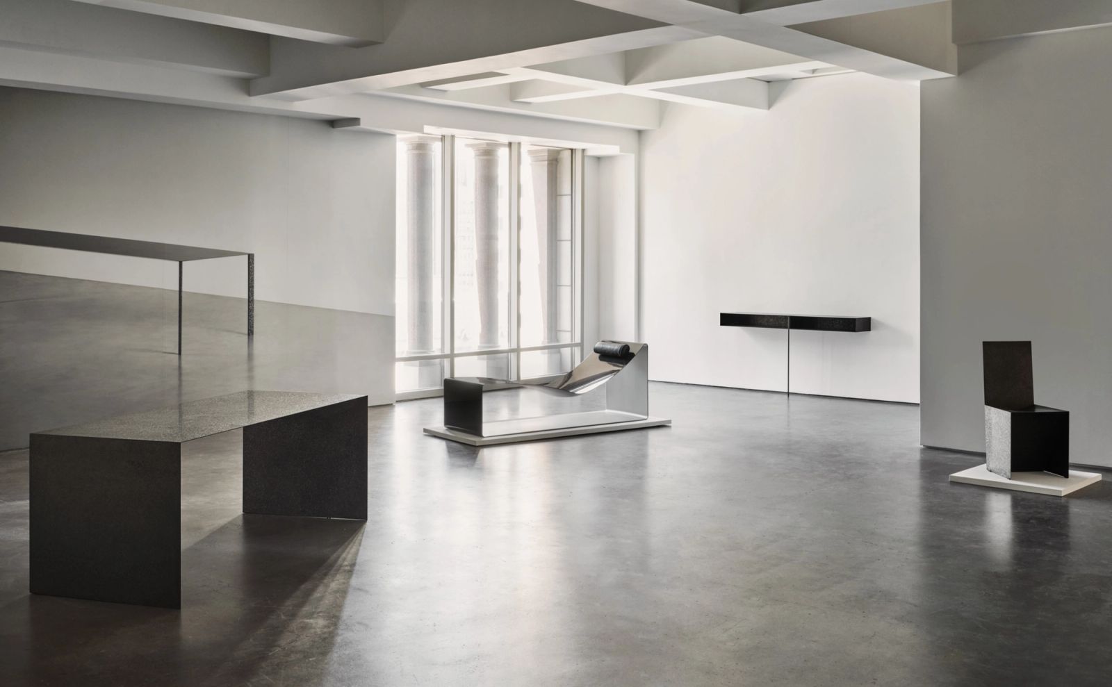 Lightness of Form: Terence Woodgate and John Barnard at Carpenters Workshop Gallery