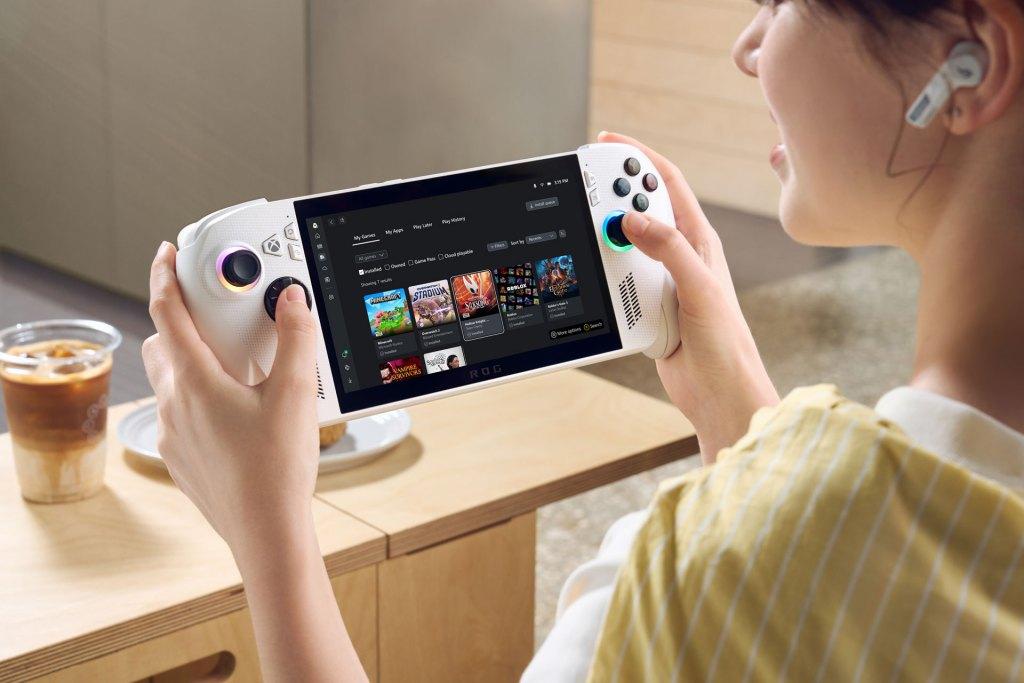 The Xbox Ally with the new full-screen Xbox experience on Windows / Image: Microsoft