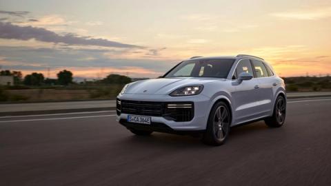Porsche Cayenne Turbo E-Hybrid EV