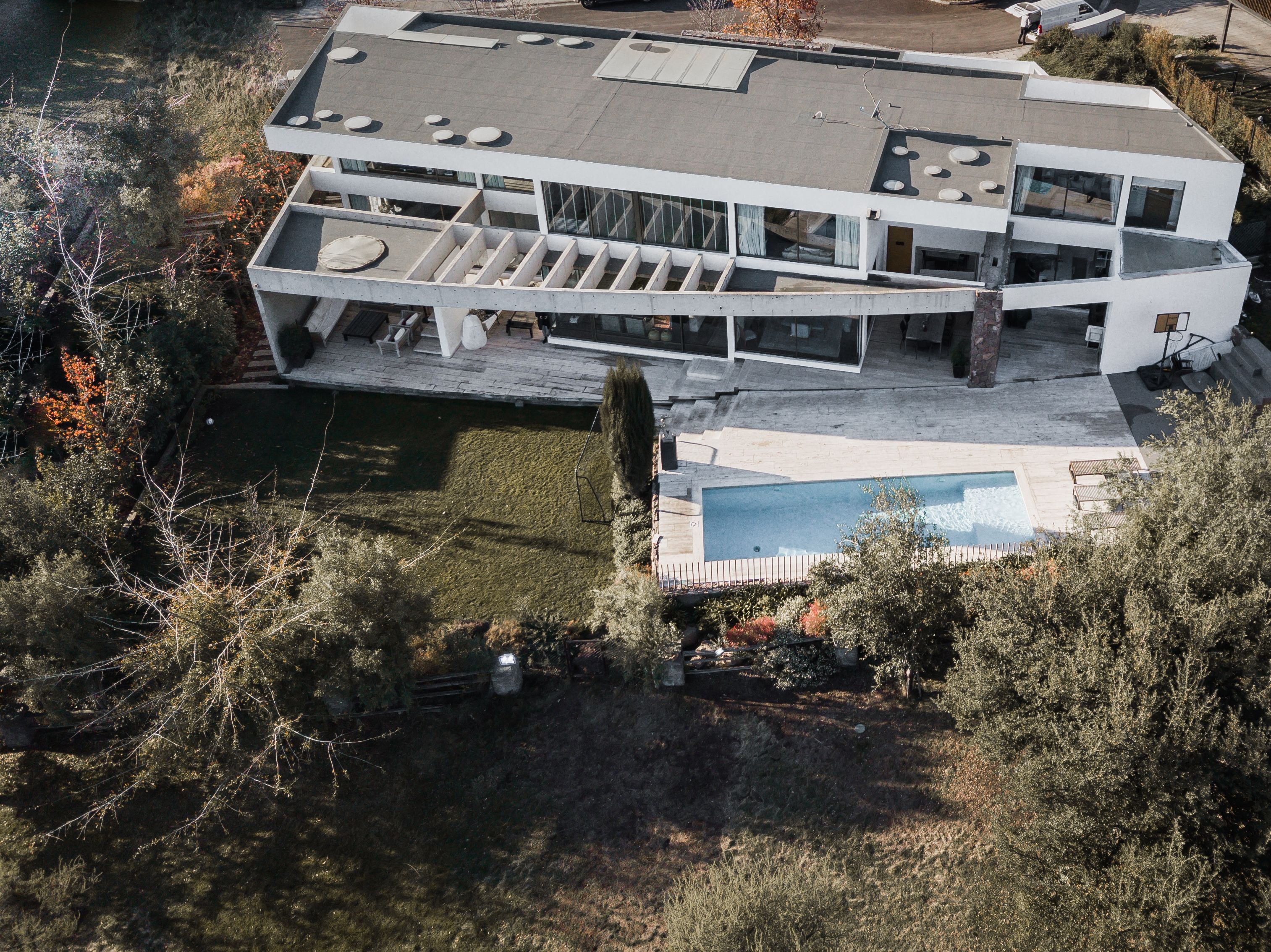 Casa AR Valle Escondido | Residential architecture · Román y Basualto Arquitectos — image 13