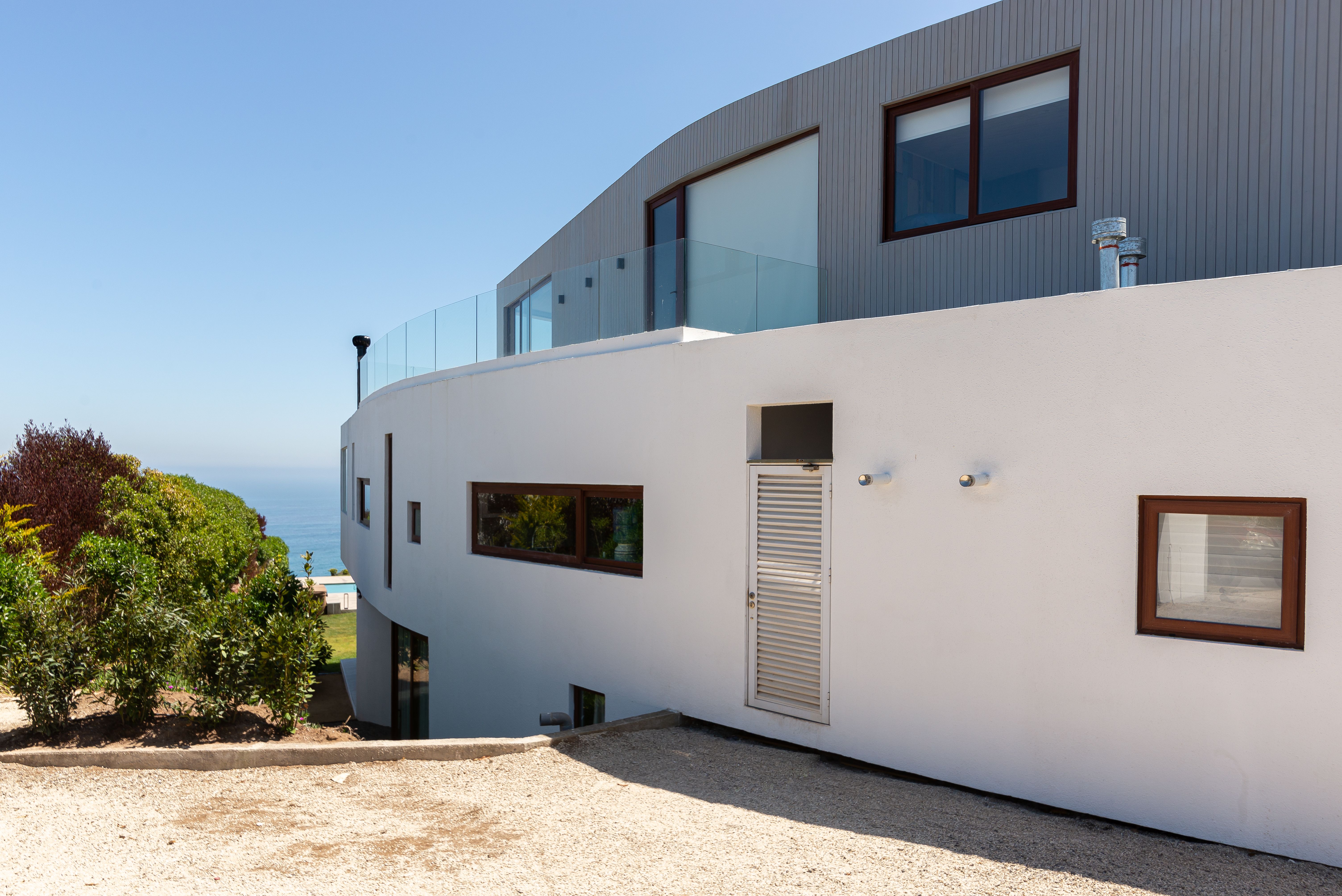 Casa Q - 3 | Residential architecture · Román y Basualto Arquitectos — image 2