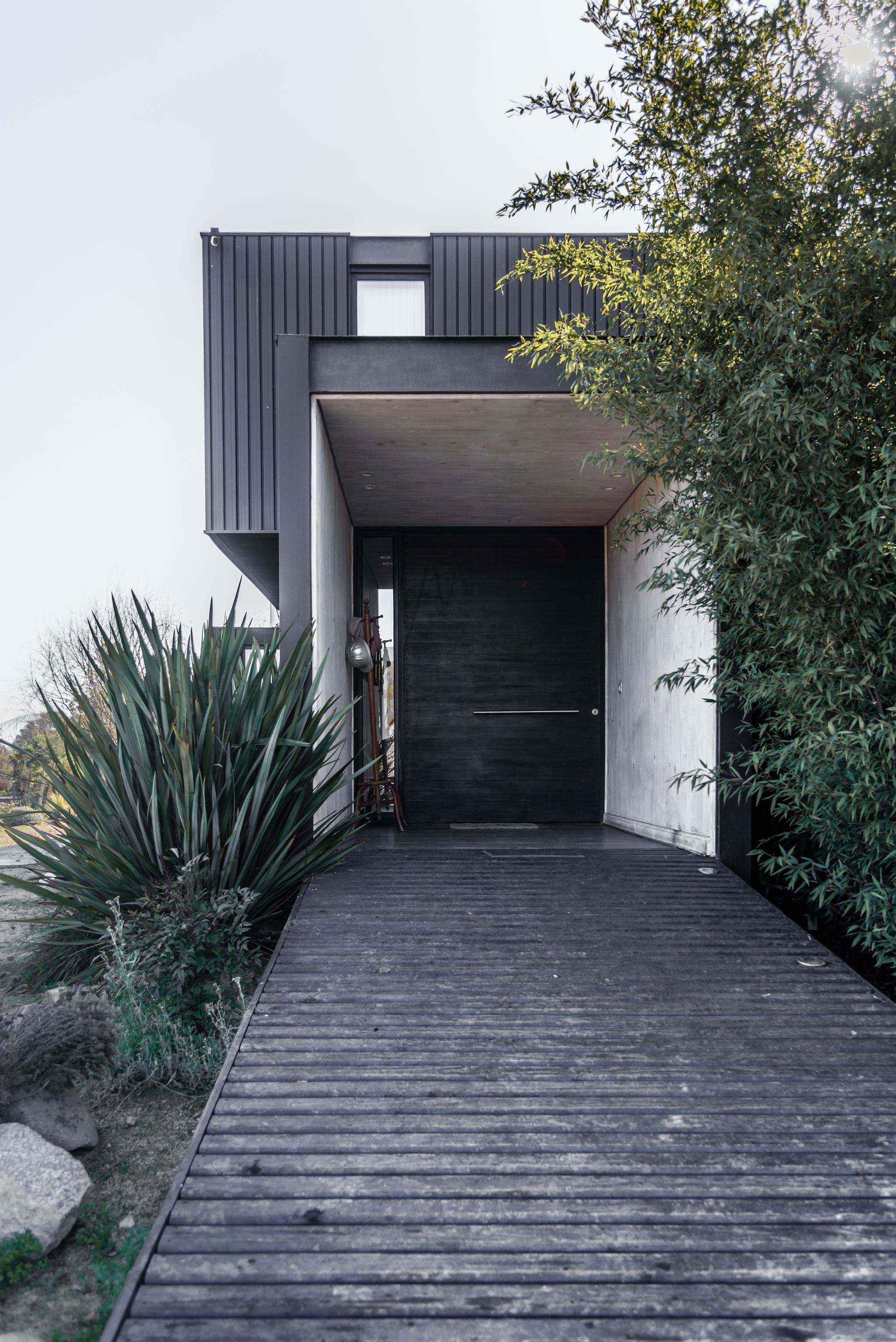 Casa JP Olmué | Residential architecture · Román y Basualto Arquitectos — image 3