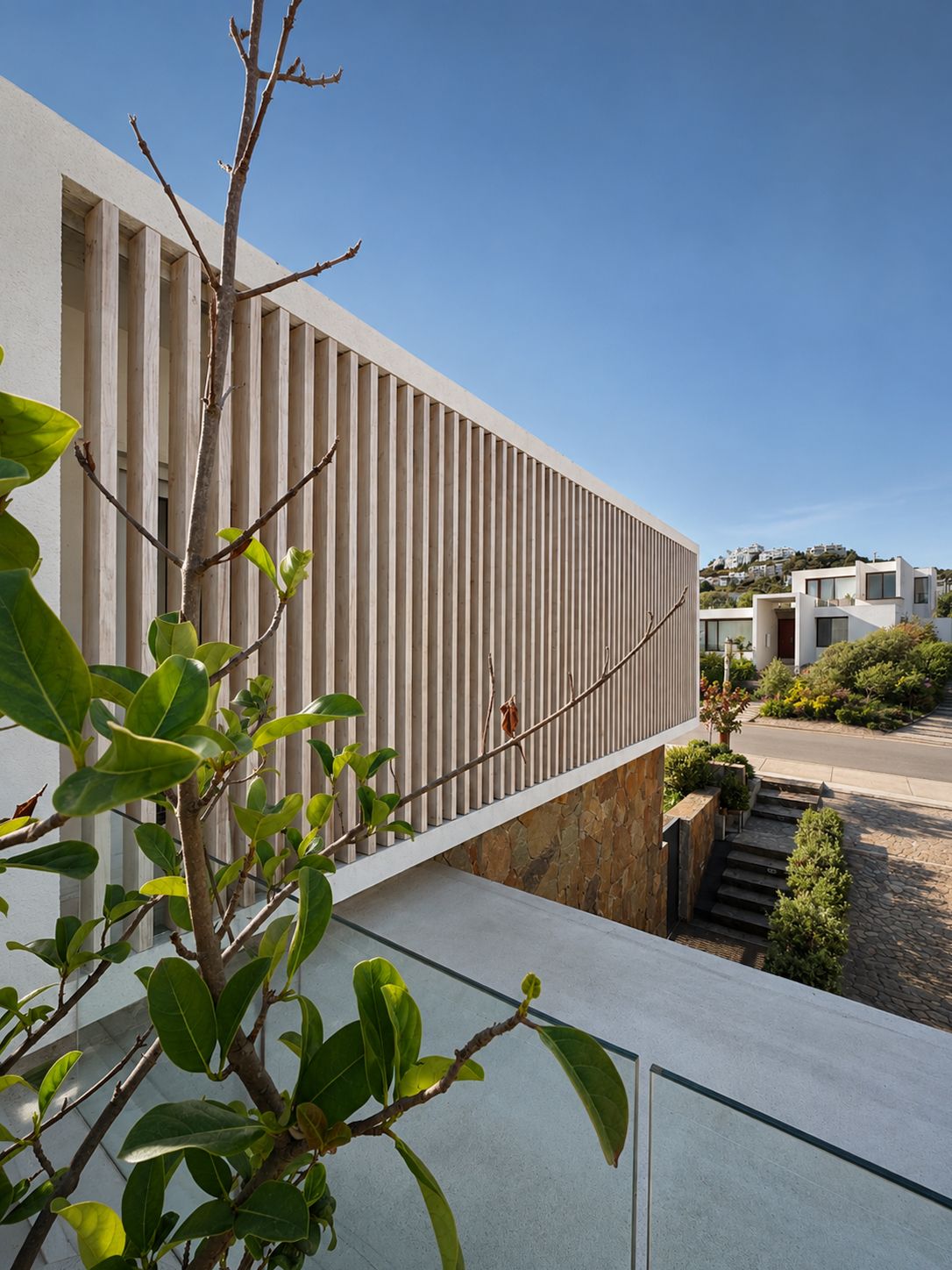 Casa K - 10 | Residential architecture · Román y Basualto Arquitectos — image 1
