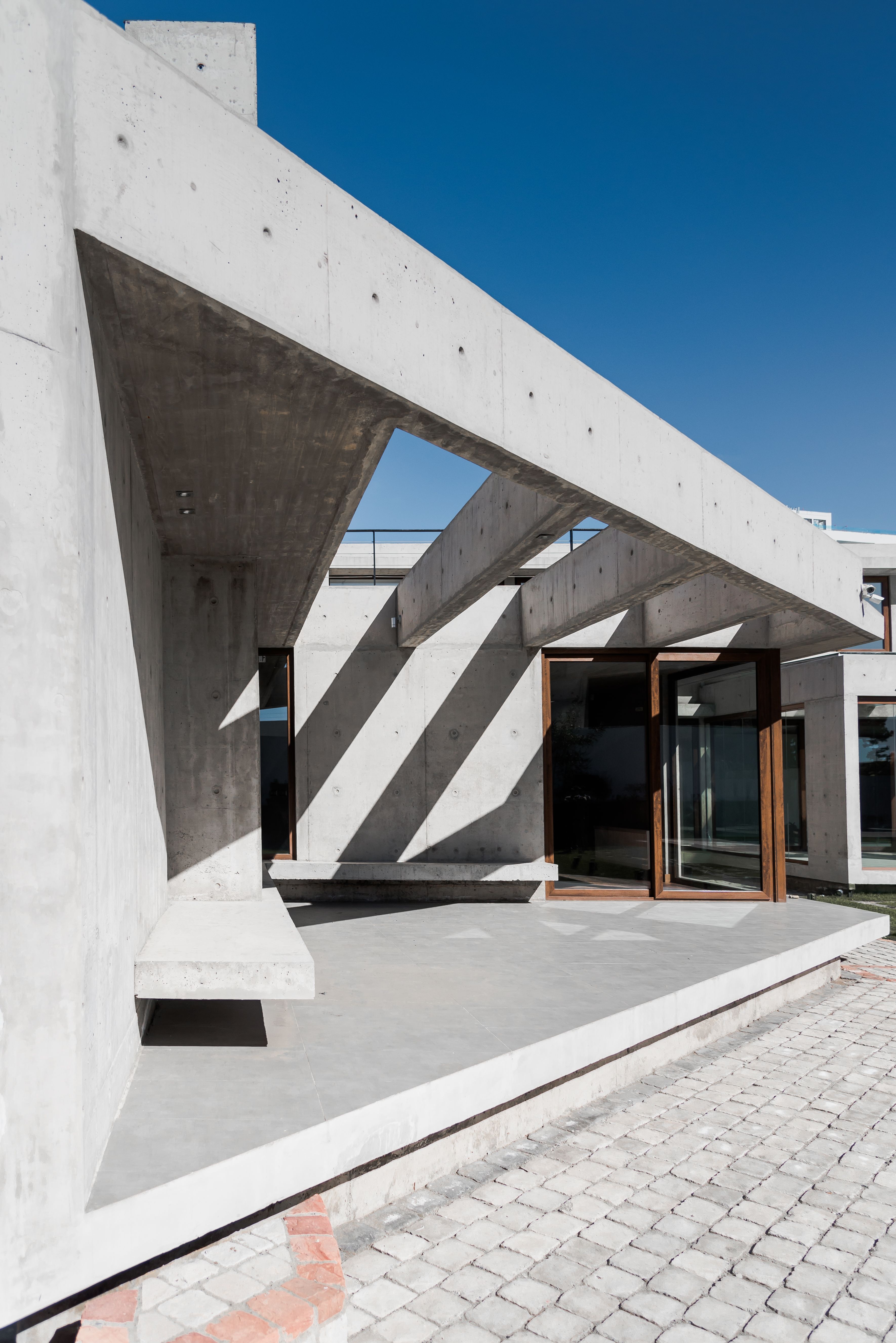 Casa JP Concón | Residential architecture · Román y Basualto Arquitectos — image 4