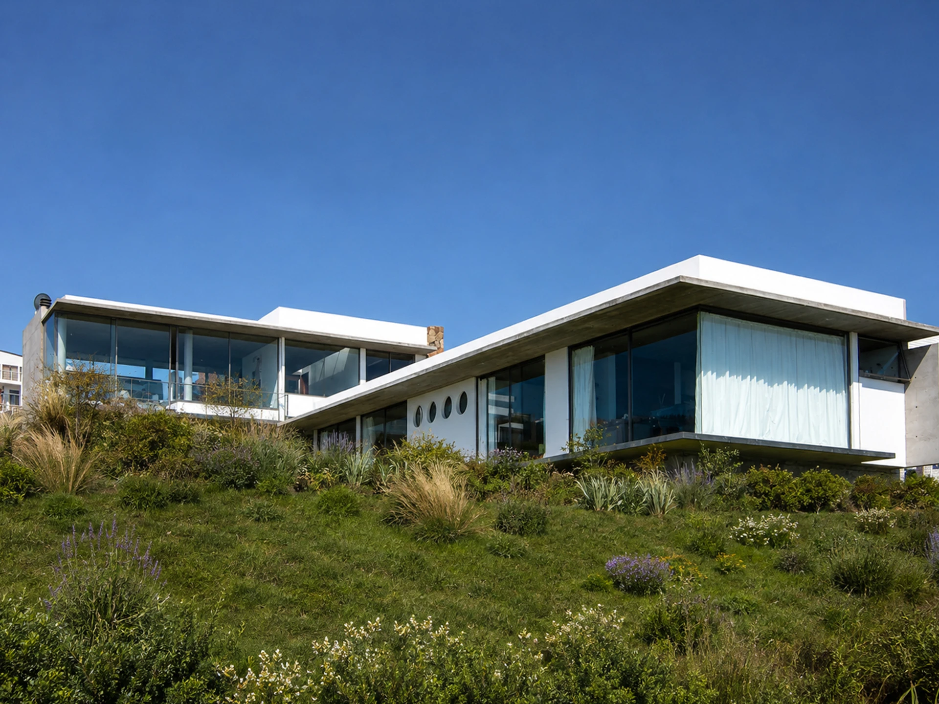 Casa D - 12 — Román y Basualto Arquitectos