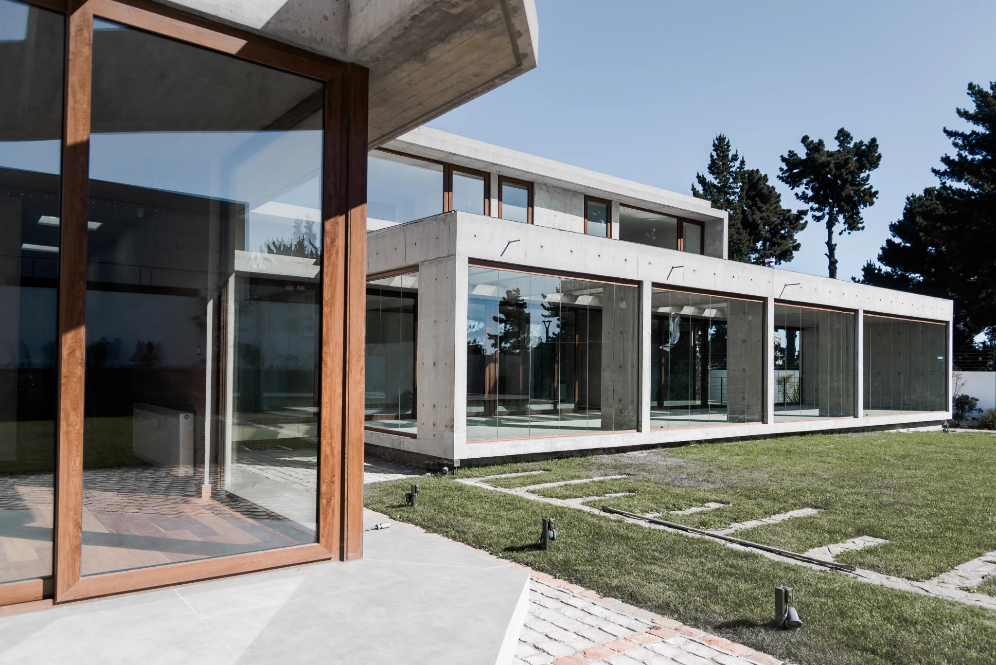 Casa JP Concón | Arquitectura residencial · Román y Basualto Arquitectos — imagen 1