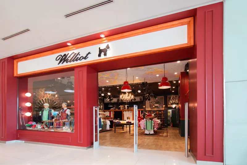 Williot Plaza Los Domínicos — Román y Basualto Arquitectos