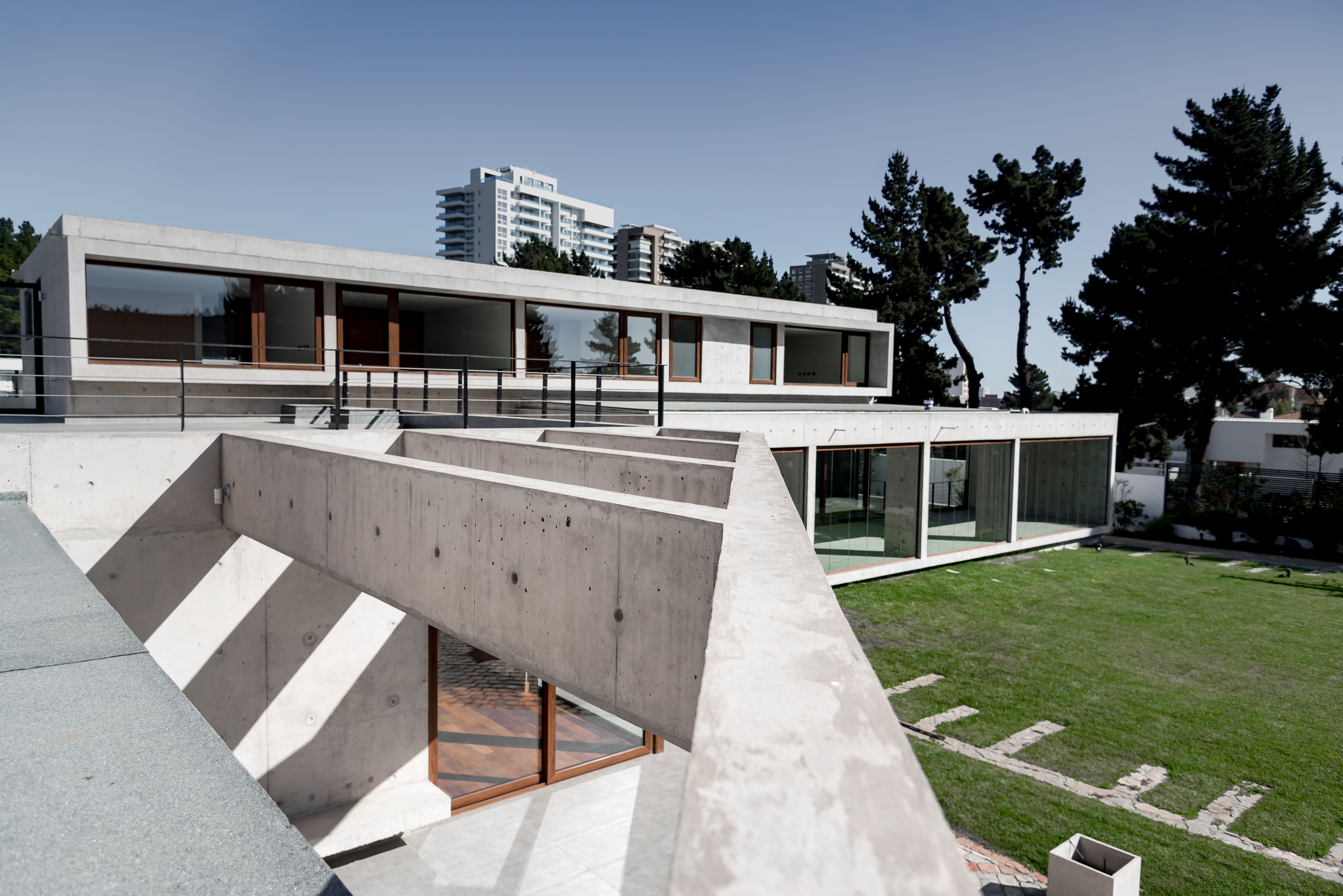 Casa JP Concón | Residential architecture · Román y Basualto Arquitectos — image 5