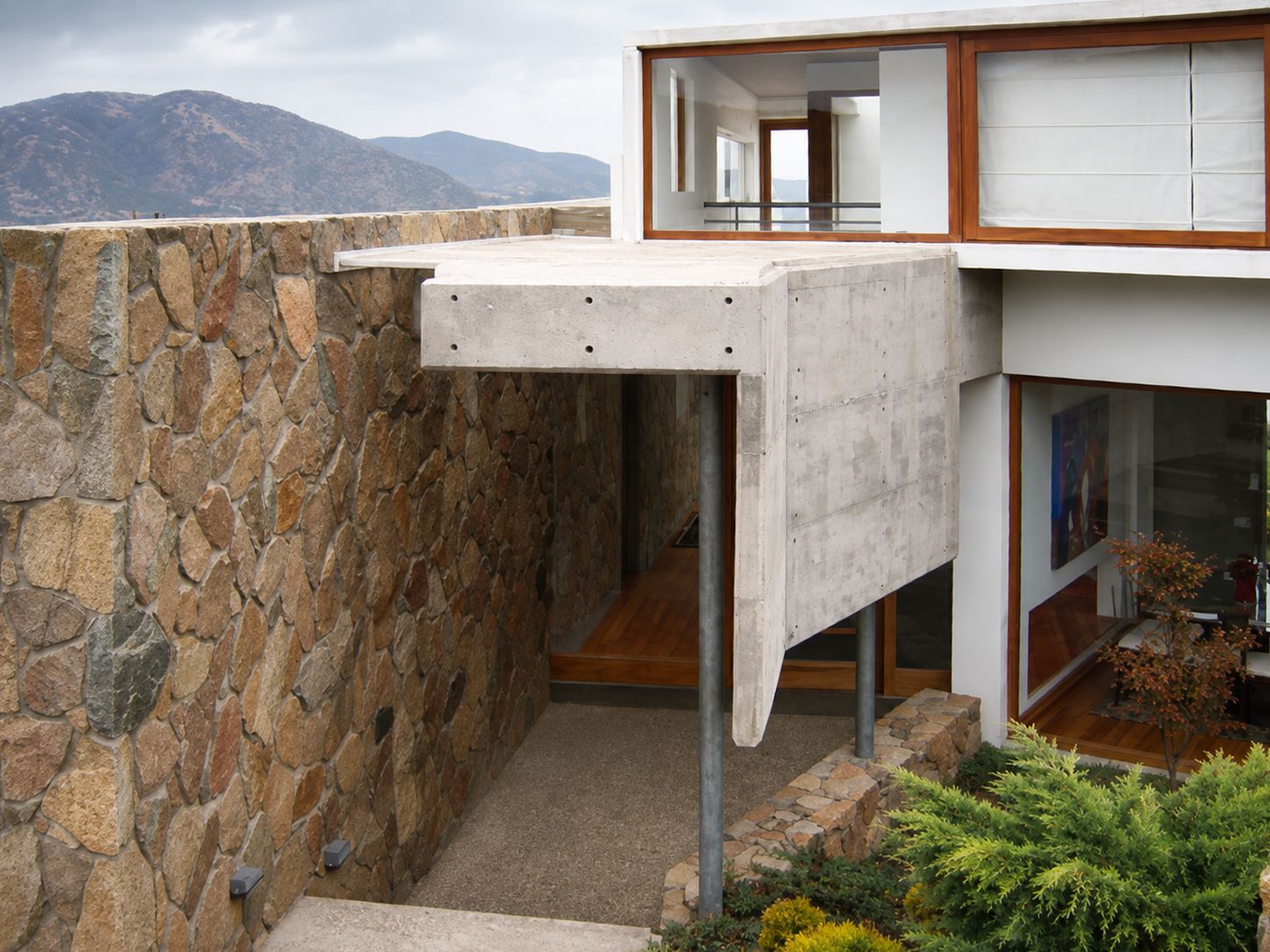 Casa J - 16 | Residential architecture · Román y Basualto Arquitectos — image 2
