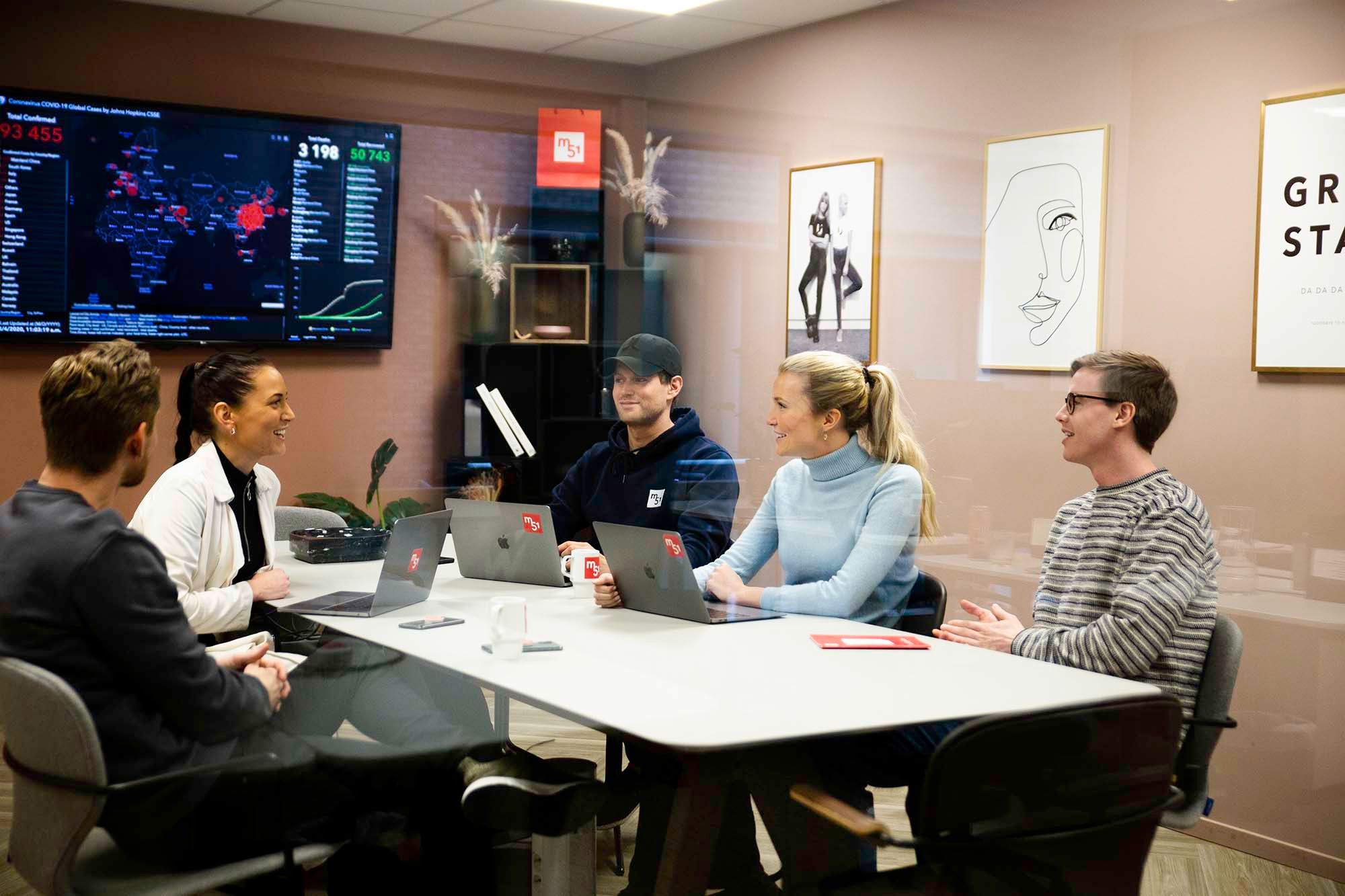 Nyhetsoppdatering for mars