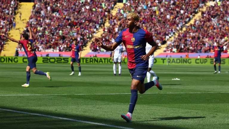 Lamine Yamal Channels Ronaldo and Mbappé in Iconic Celebration After Stunning El Clásico Goal