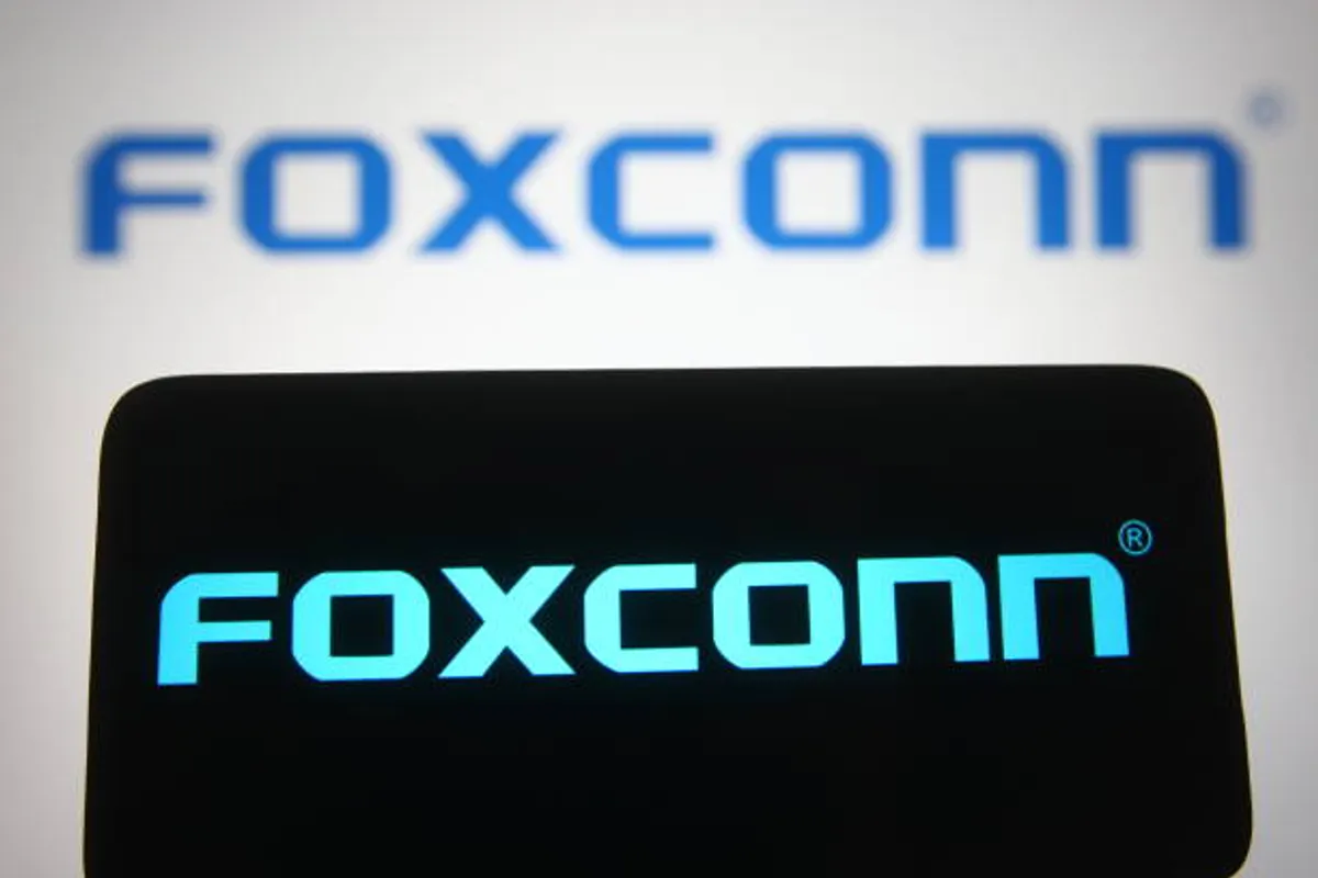 Foxconn Gets Approval for $569M AI‑Server Expansion in Wisconsin