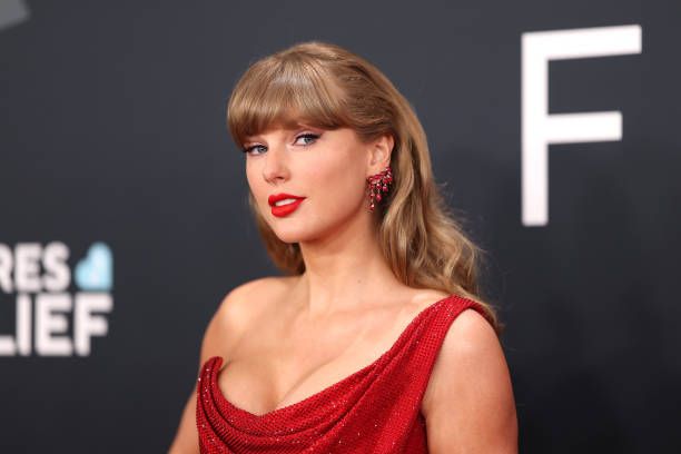 Taylor Swift Unveils ‘The Life of a Showgirl’: Everything You Need to Know About Her 12th Studio Album