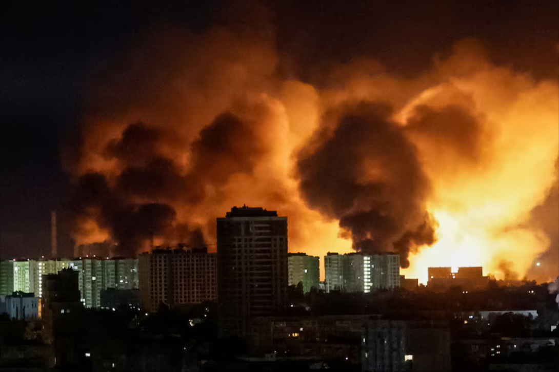 Zelenskyy Condemns U.S. Silence Following Russia's Largest Air Assault on Ukraine