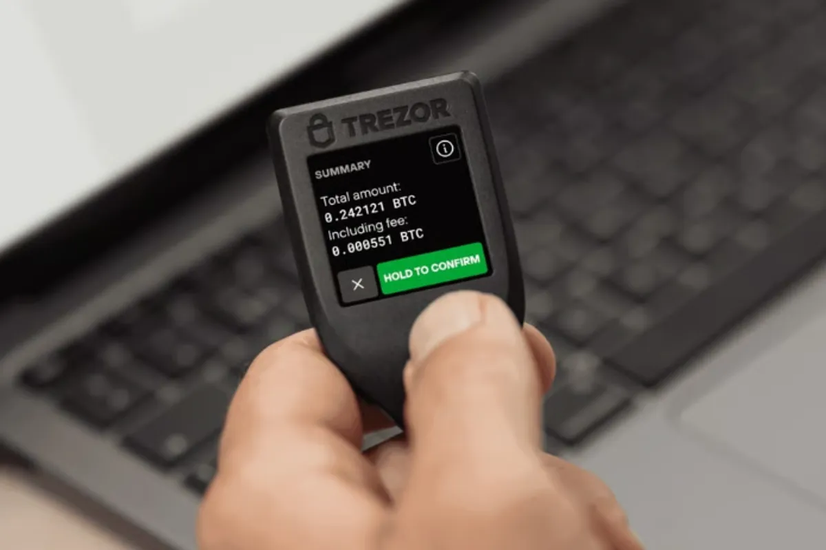 The Best Hardware Wallets for 2025: Ledger vs. Trezor Compared