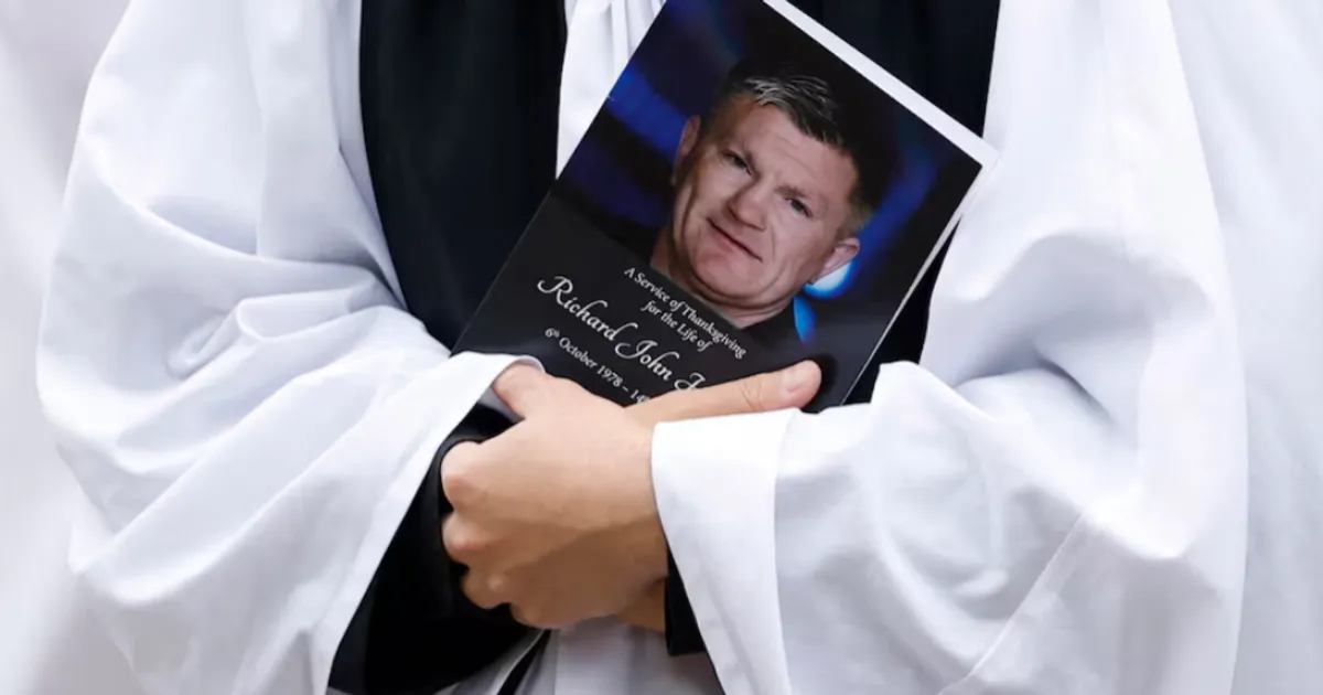Thousands Line Manchester Streets to Honor Boxing Legend Ricky Hatton