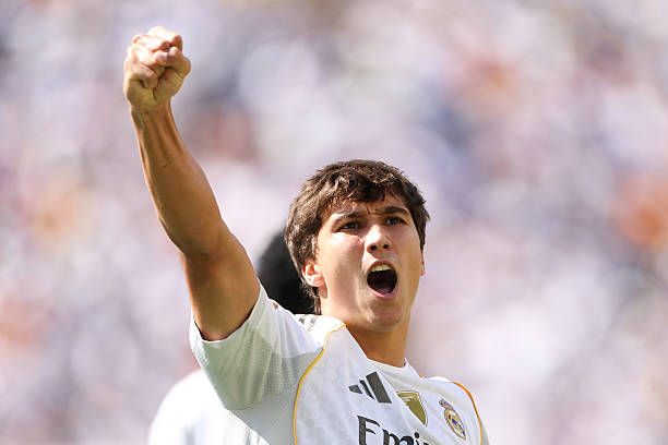 Gonzalo García Signs New Real Madrid Deal with €1 Billion Release Clause