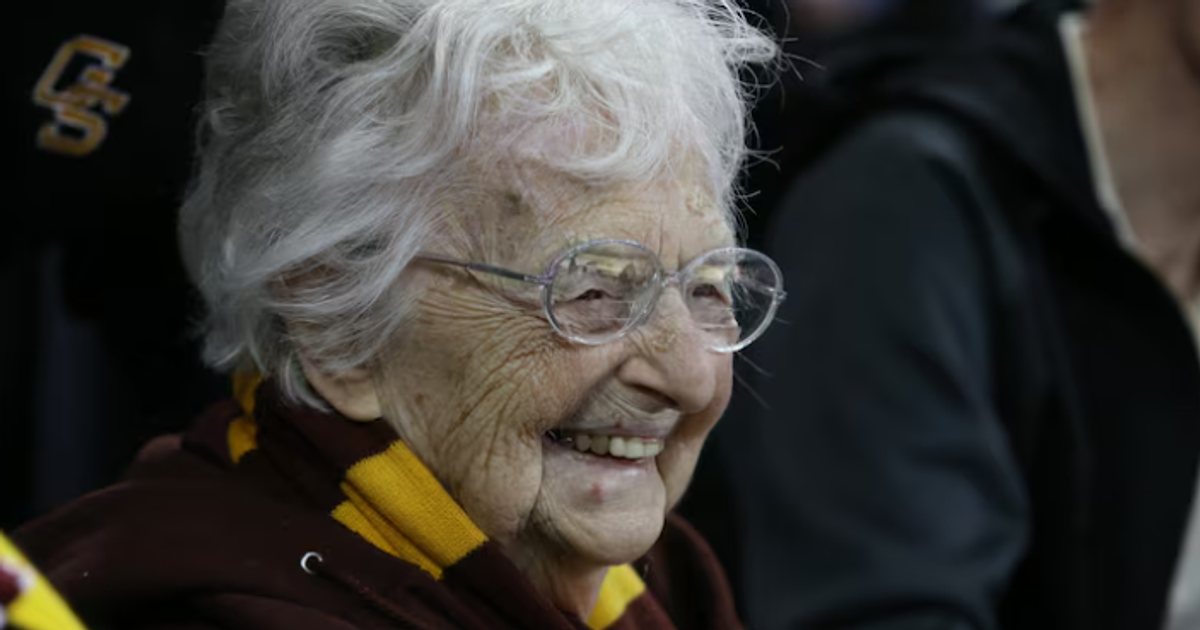Loyola Superfan Sister Jean Retires at 106 Due to Health Reasons