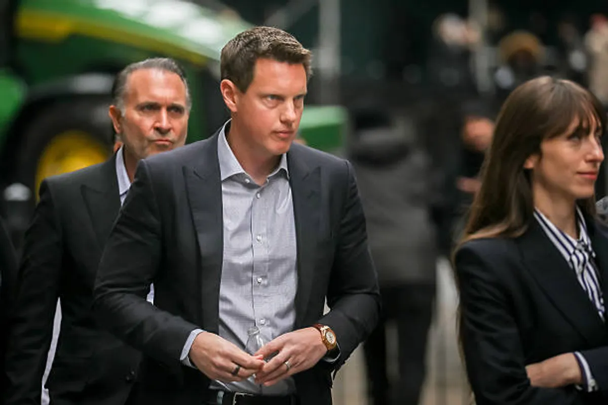 Paramount Makes $108.4 Billion Offer to Acquire Warner Bros Discovery