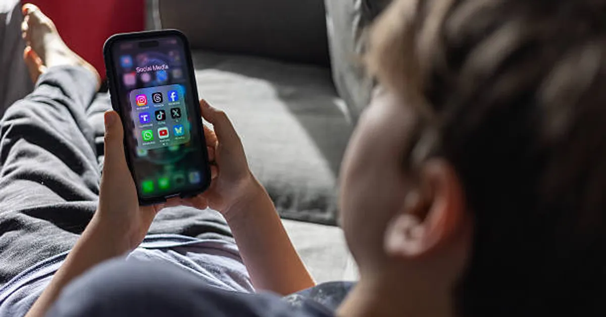 Australia Starts Blocking Teen Social Media Use; Says Other Countries Likely to Follow