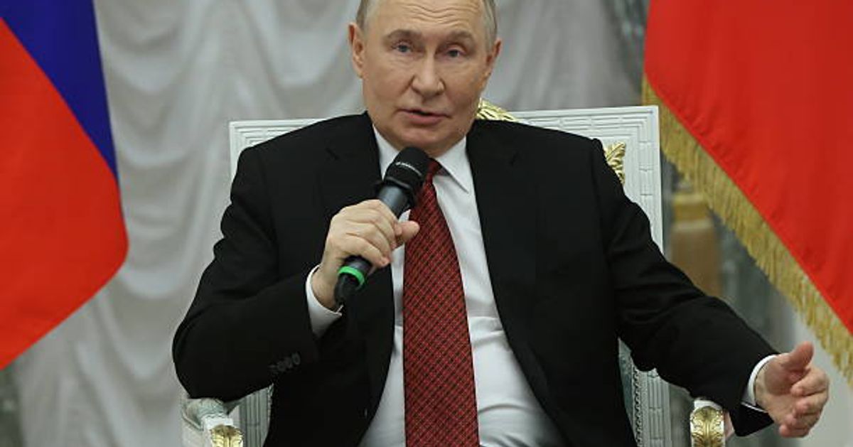 Putin Offers to Mediate Iran‑Israel Peace Plan; Trump Fires Back: “Do Me a Favor”