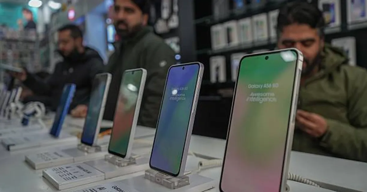 India Considers Mandating Always-On Phone Location Tracking — Tech Giants Push Back