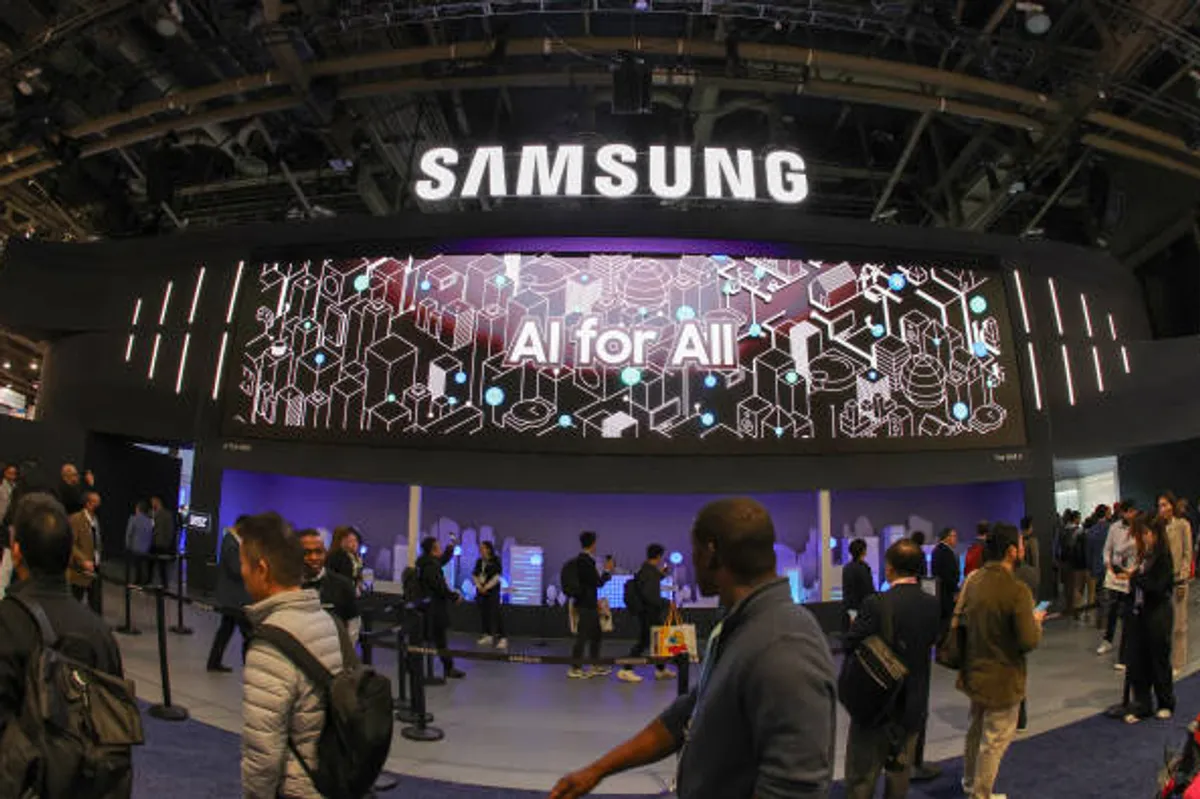 Elon Musk Confirms Tesla as Client in Samsung’s $16.5 Billion Microchip Deal