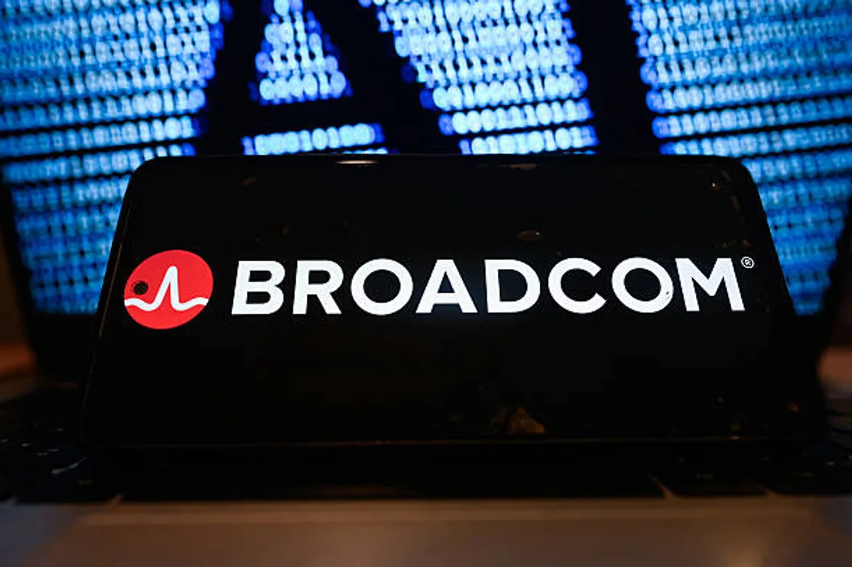 Broadcom Raises Guidance as AI Chip Demand Fuels Strong Revenue Outlook