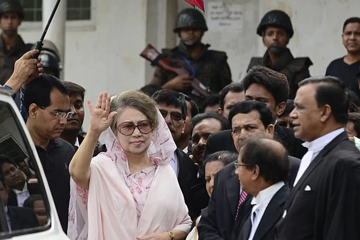 Khaleda Zia, Bangladesh’s First Female Prime Minister and Longtime Political Powerbroker, Dies at 80