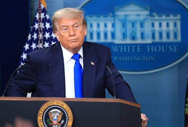 🇺🇸 Trump Slams Putin, Vows More Weapons for Ukraine Amid Rising Tensions