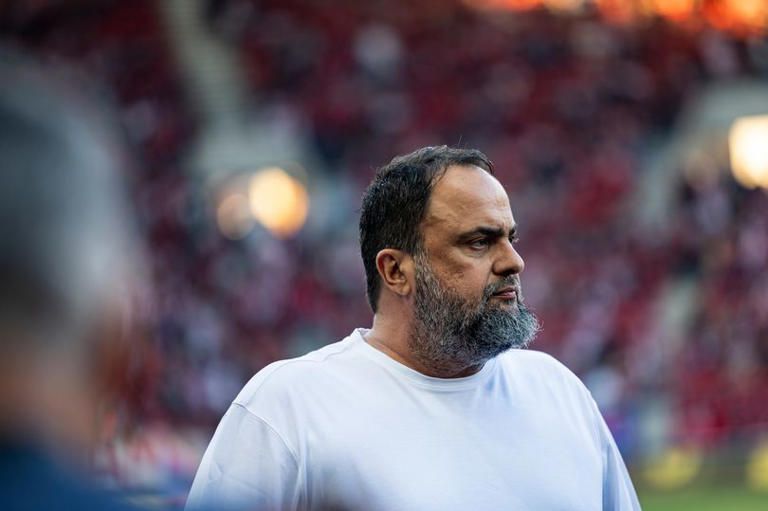 Nottingham Forest Owner Issues Statement After On-Pitch Confrontation with Manager Nuno Espírito Santo