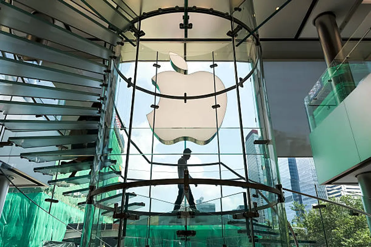 Apple Opens Siri to Rival AI Services, Expands iPhone as AI Platform