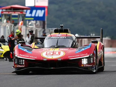 Ferrari Bets on Crypto Auction to Charm AI-Era Collectors