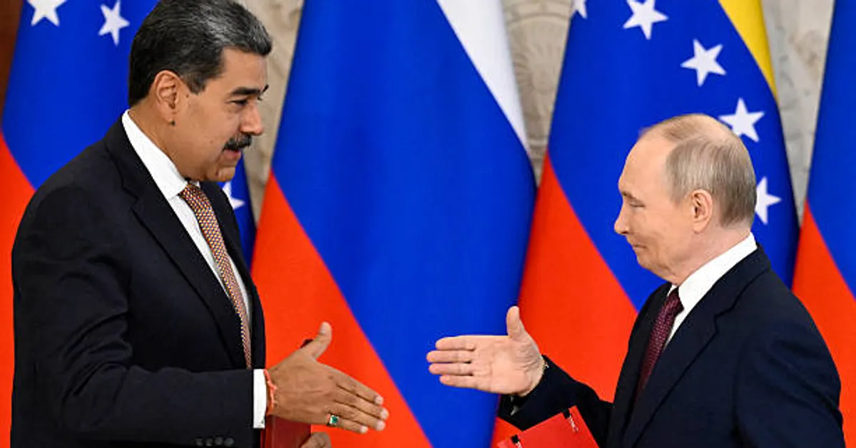 Putin Calls Maduro as Lukashenko Meets Venezuelan Envoy Amid Rising U.S. Pressure