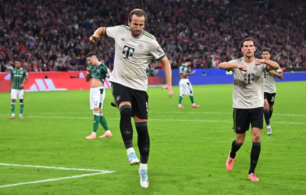 Kane Hits 100 Goals for Bayern With Brace in 4-0 Victory Over Werder Bremen