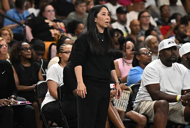 Valkyries’ Natalie Nakase Named WNBA Coach of the Year