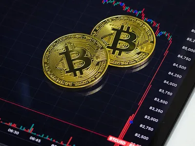 Bitcoin Heads for First Annual Decline Since 2022 as Global Markets Weigh on Crypto