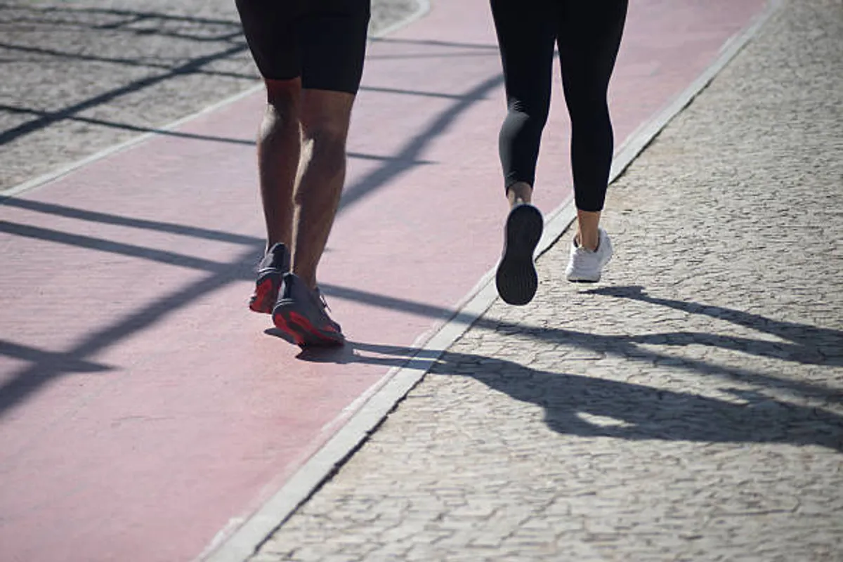 Walking vs. Running: Which Is Better for Weight Loss in 2025?