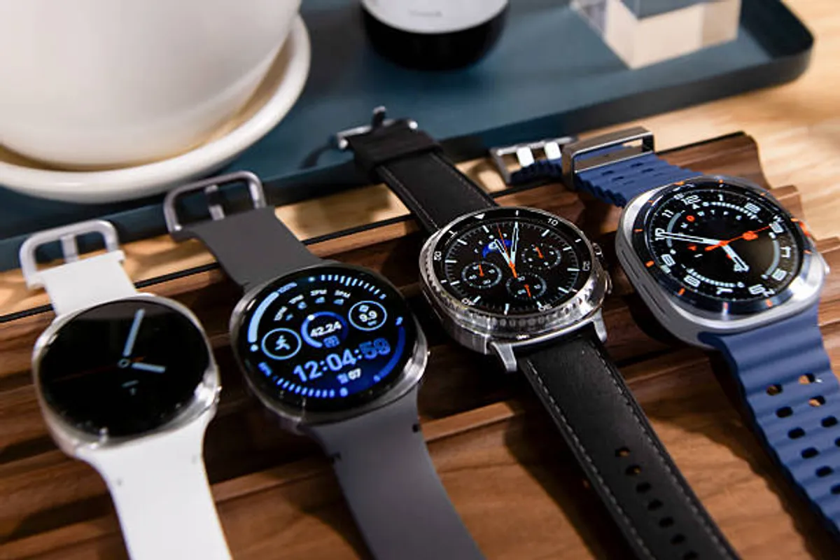 Samsung Galaxy Watch 8 vs Apple Watch Series 10 — Which One Should You Really Buy in 2025?