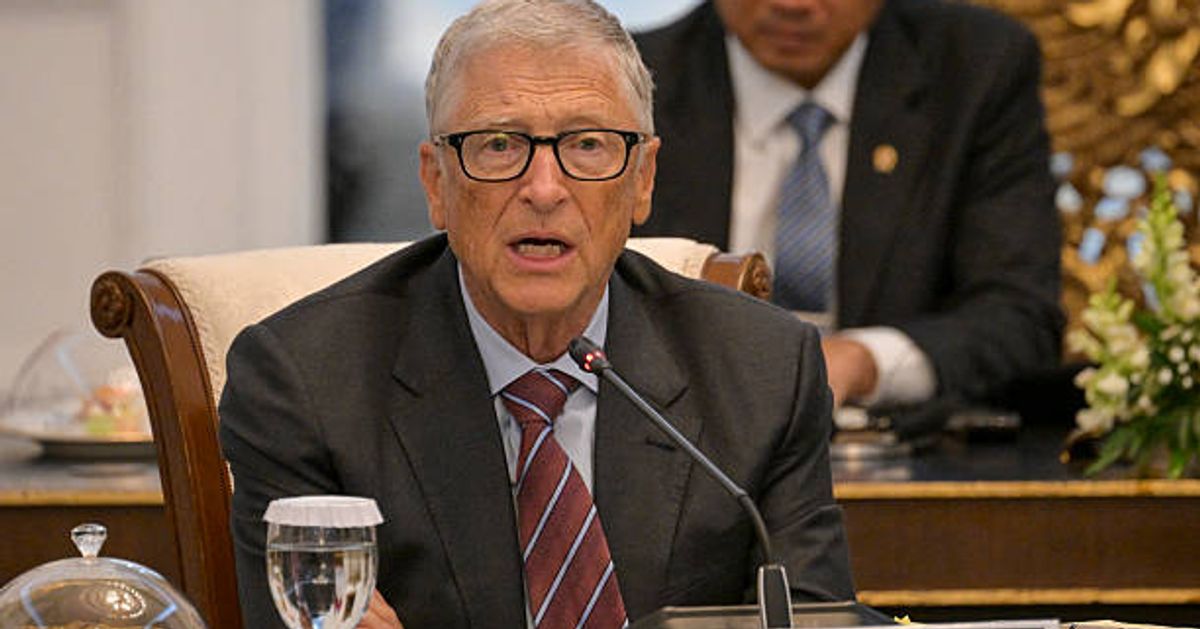Bill Gates’ $77B Foundation Halts Funding to Liberal Nonprofit, Signaling Political Shift