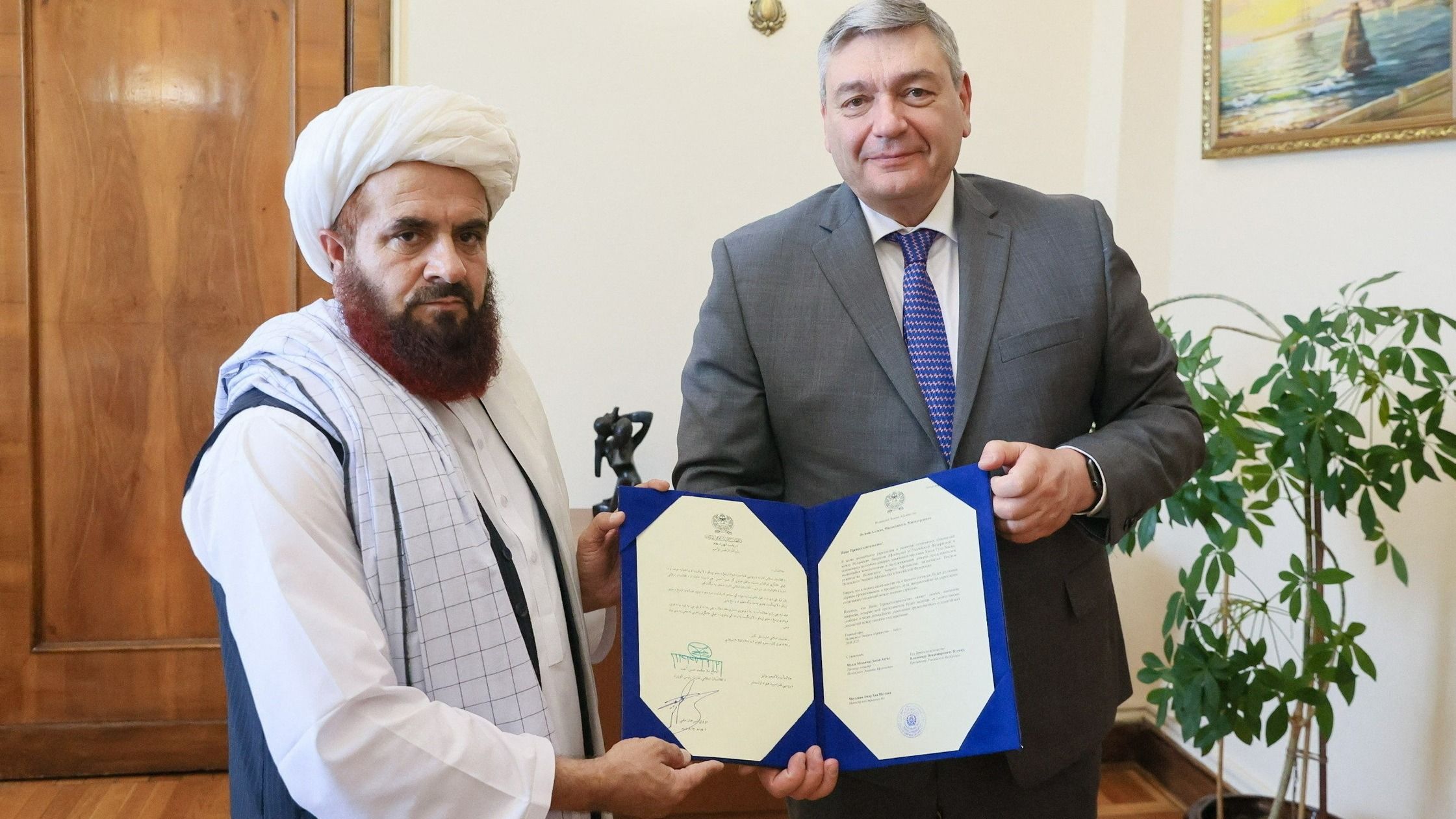 🇷🇺 Russia Becomes First Country to Officially Recognize Taliban Rule in Afghanistan