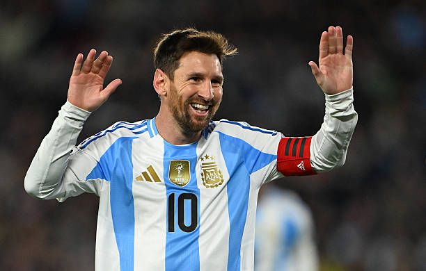 Messi's Tearful Farewell: Emotional Goodbye in Argentina, Cryptic 'We'll See' on 2026 World Cup
