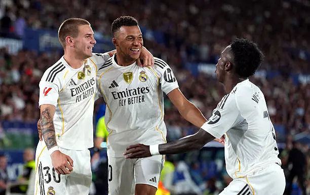 Mbappé and Vinícius Lead Real Madrid to 4-1 Victory Over Levante