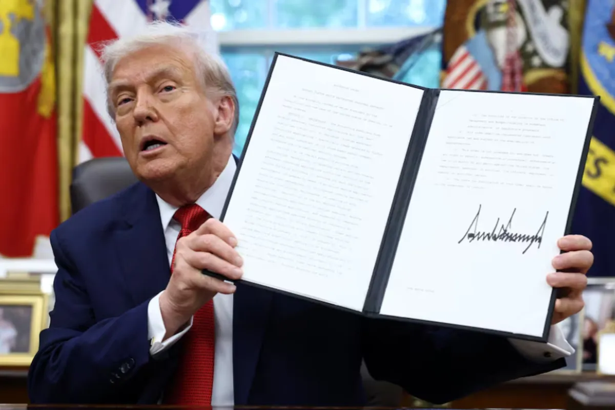 Trump Signs Order Approving TikTok Sale, Valuing Deal at $14 Billion