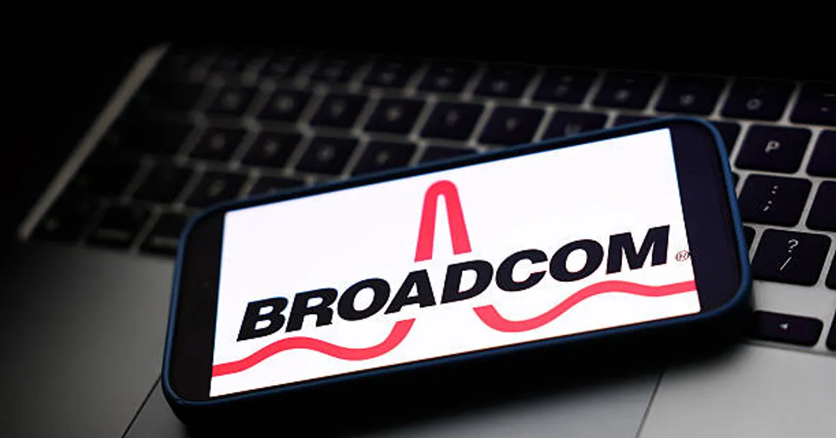 Broadcom Shares Dip 5% After Earnings as AI Demand Signals Shift