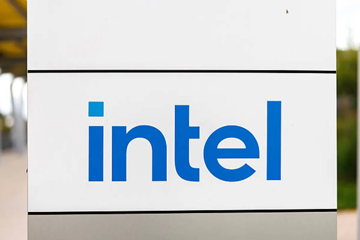 Intel Denies Allegations That Executive Leaked Trade Secrets to Rival Chipmaker